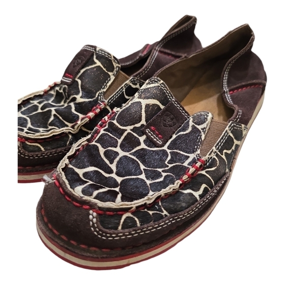 Ariat Chocolate Chip Giraffe Print Cruiser Slip-on Shoes 8.5 Leather - Picture 3 of 9